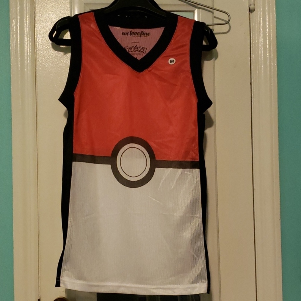 Dress pokeball